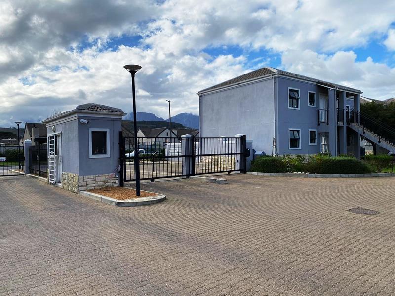 2 Bedroom Property for Sale in Somerset West Western Cape